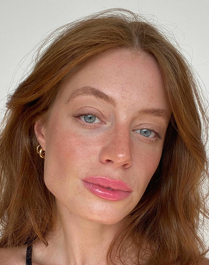 soft-pink; Lisa trägt Soft Pink