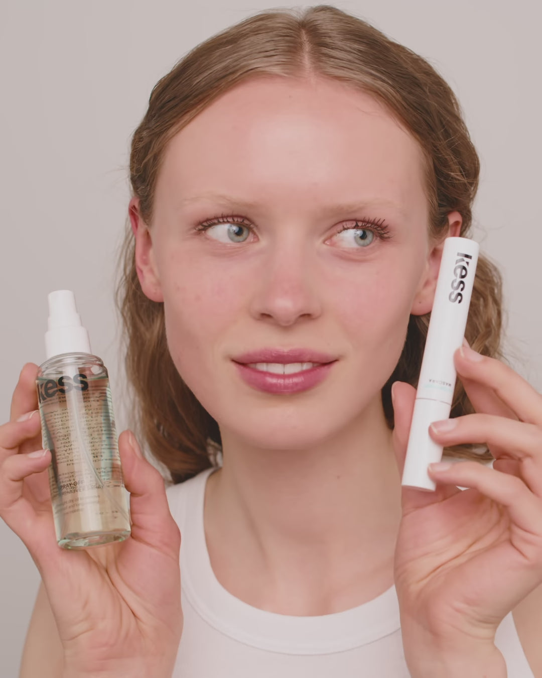 Video laden: ; Alba entfernt die GET WET Waterproof Mascara mit dem SPRAY OFF Makeup Remover Spray