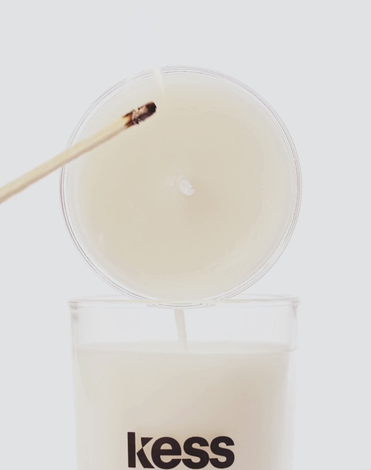 Video laden: Scented Candle - 030 DAY